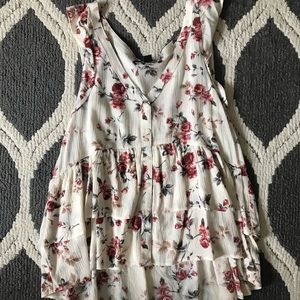 American Eagle Floral Ruffle Blouse